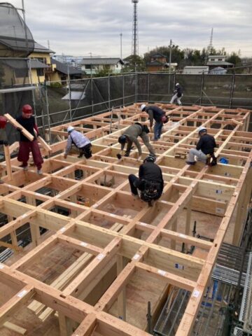 春日部市　新築工事　建築会社　上棟